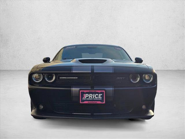 Used 2016 Dodge Challenger SRT RWD image 2