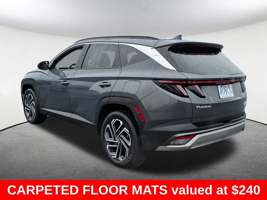 Used 2025 Hyundai Tucson Limited image 3