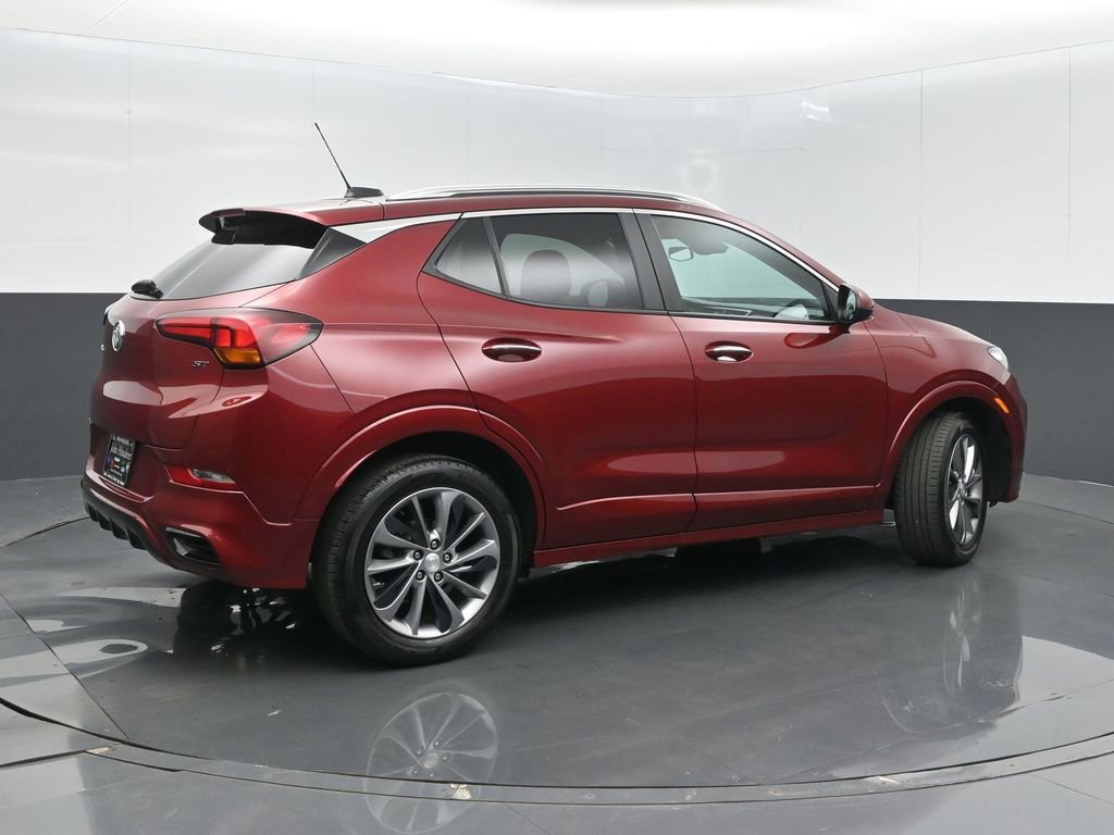 Used 2023 Buick Encore GX Select w/ Sport Touring Package image 7