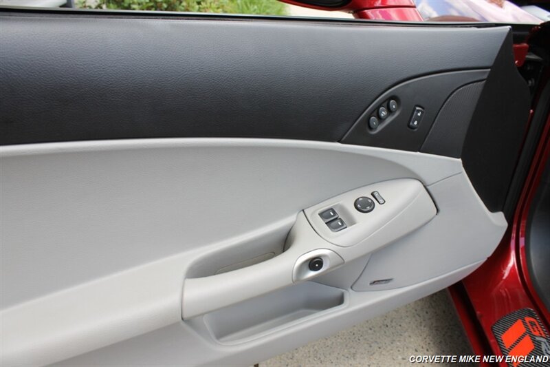 Used 2011 Chevrolet Corvette Grand Sport w/ Preferred Equipment Group RWD image 33