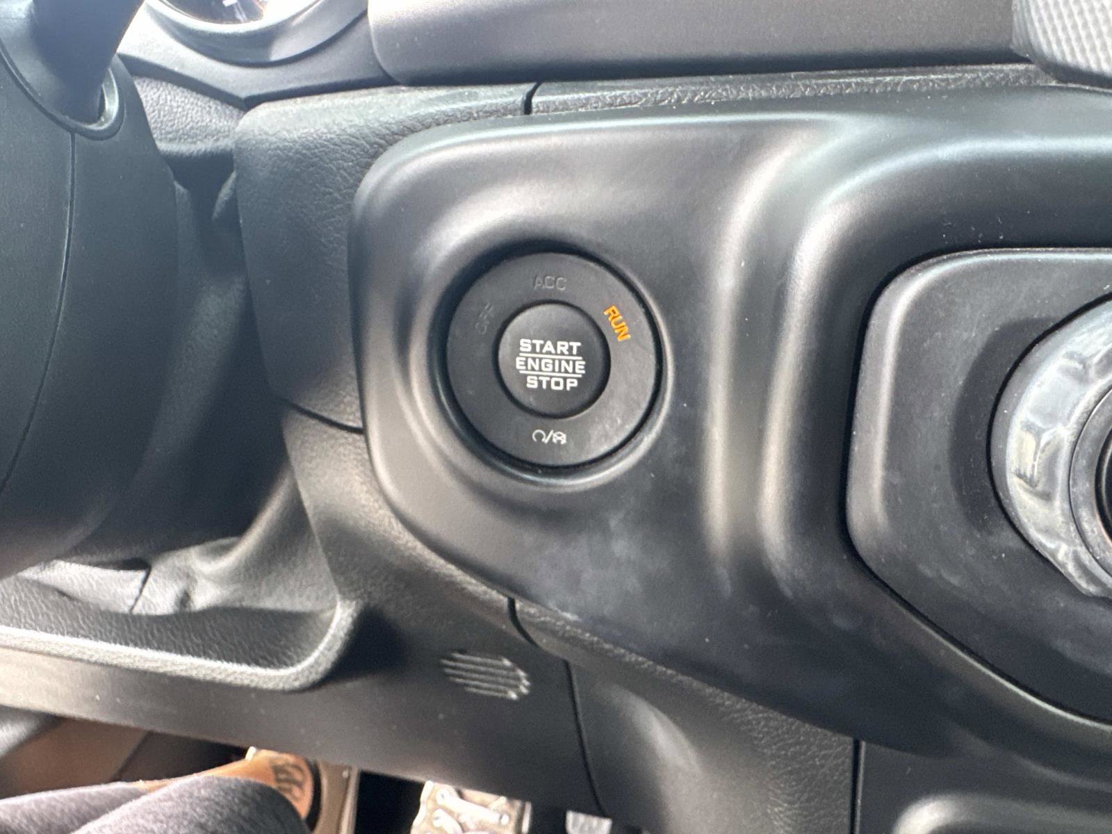 Used 2021 Jeep Wrangler Unlimited Sport image 23
