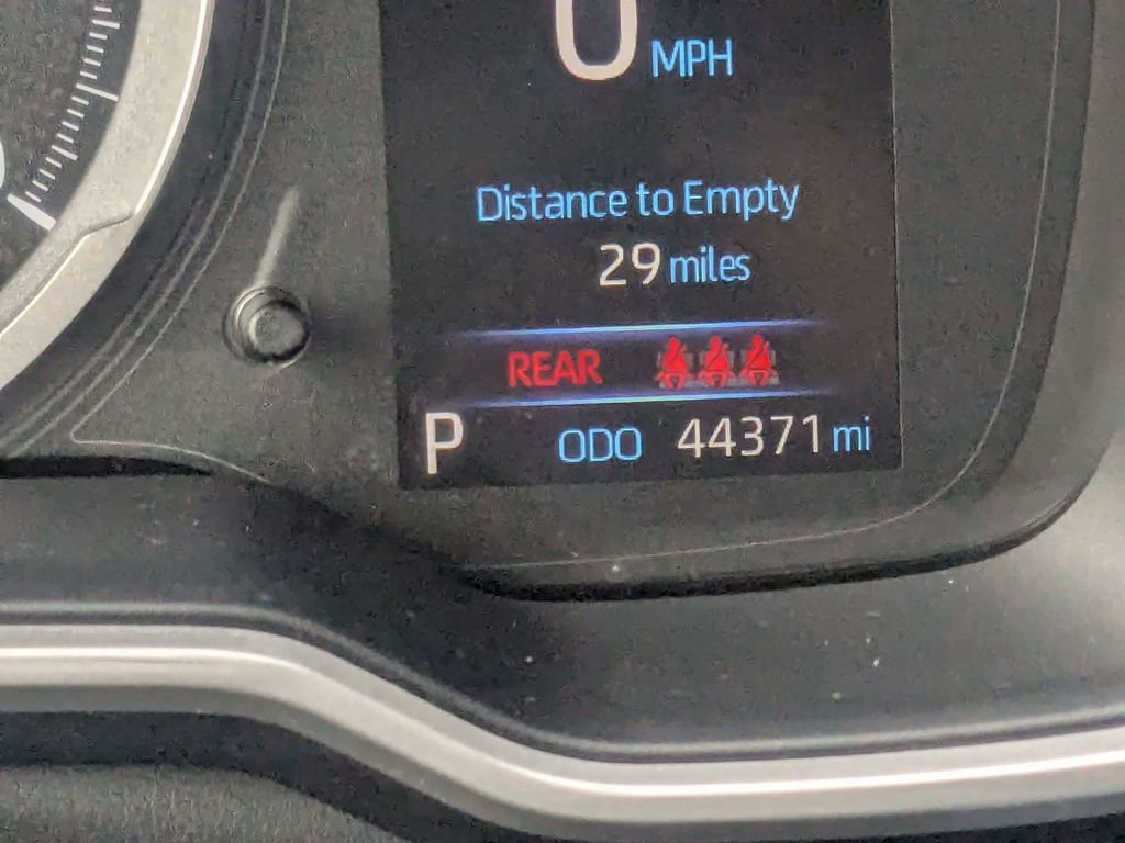 Used 2020 Toyota Corolla SE image 28