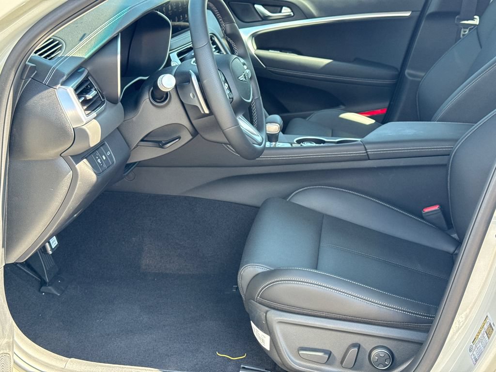 New 2026 Genesis G70 2.5T RWD image 9