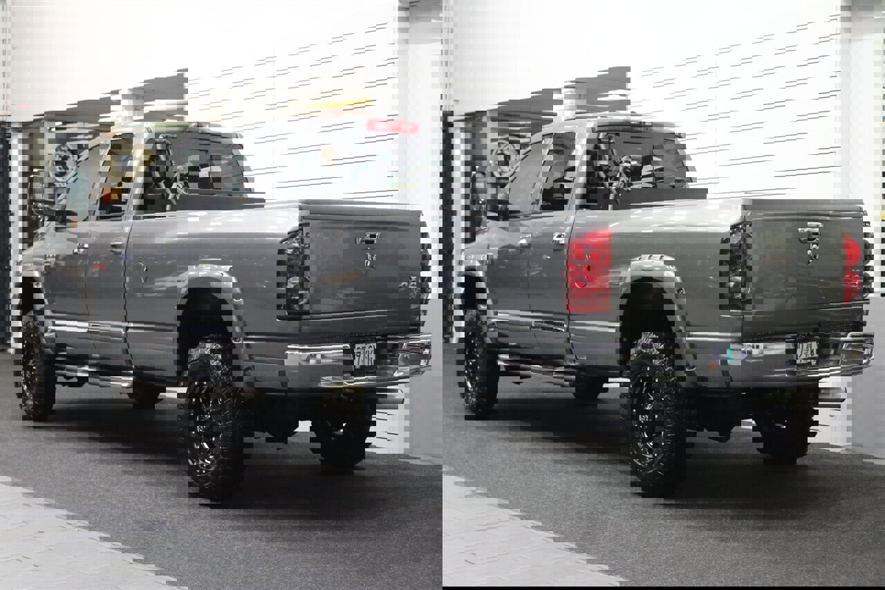 Used 2007 Dodge Ram 3500 Truck Laramie image 6