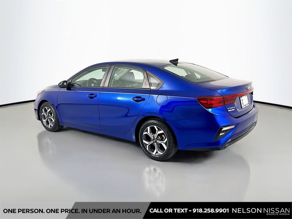 Used 2019 Kia Forte LXS FWD image 7