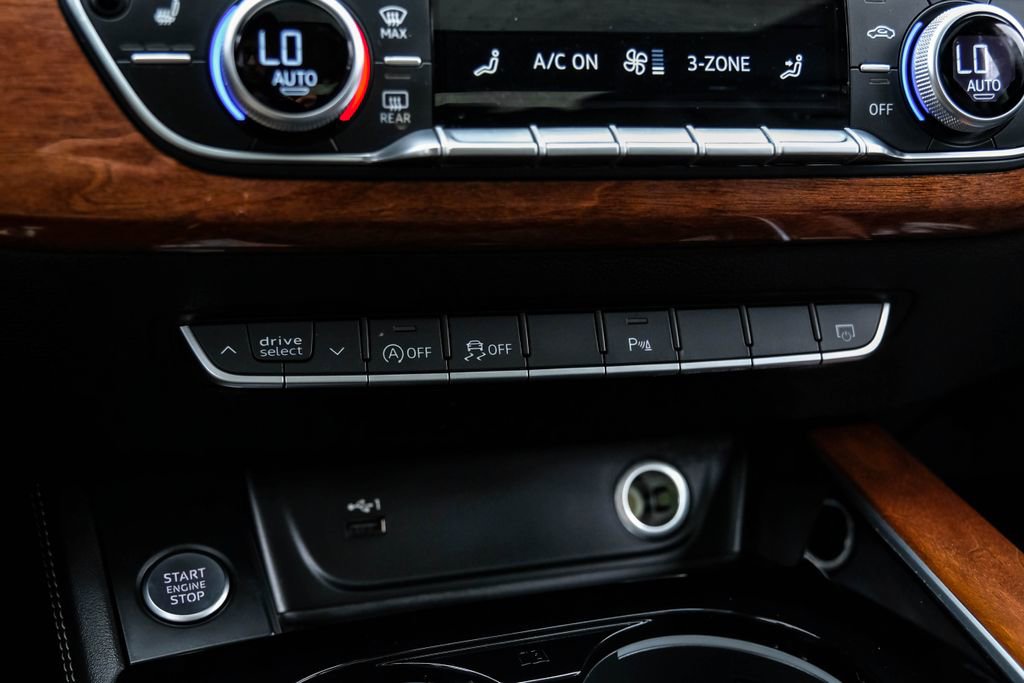 Used 2022 Audi A5 2.0T Premium Plus w/ Premium Plus image 32