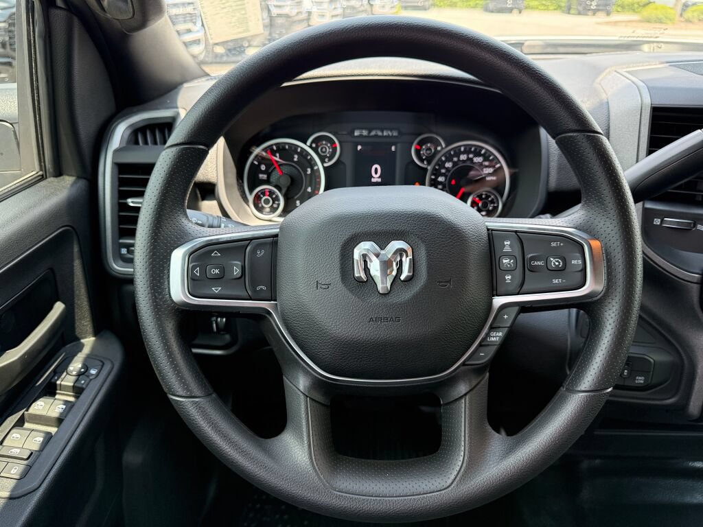 New 2026 RAM 3500 Tradesman AWD/4WD image 15
