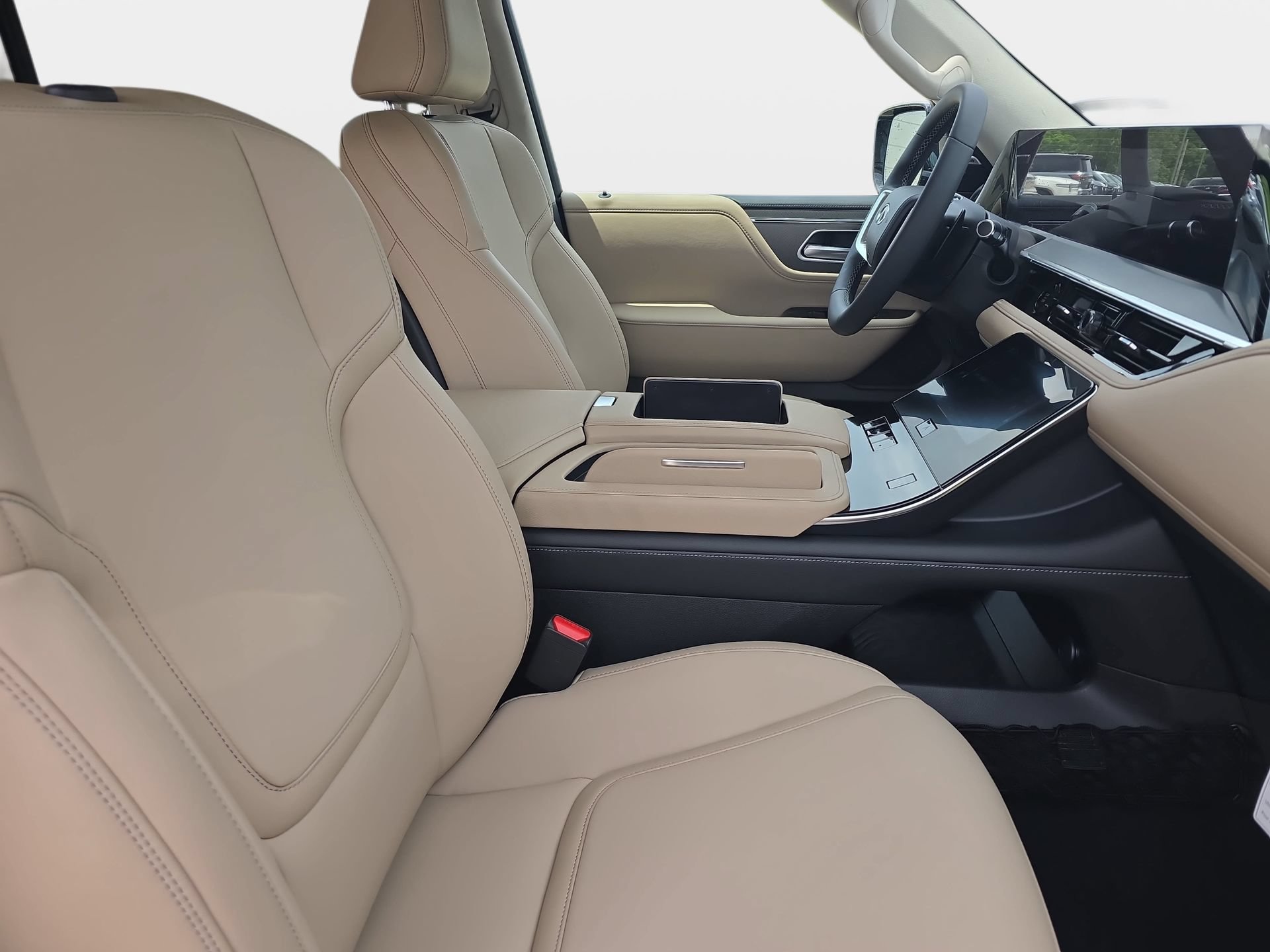 New 2026 INFINITI QX80 Pure w/ Cargo Package RWD image 10