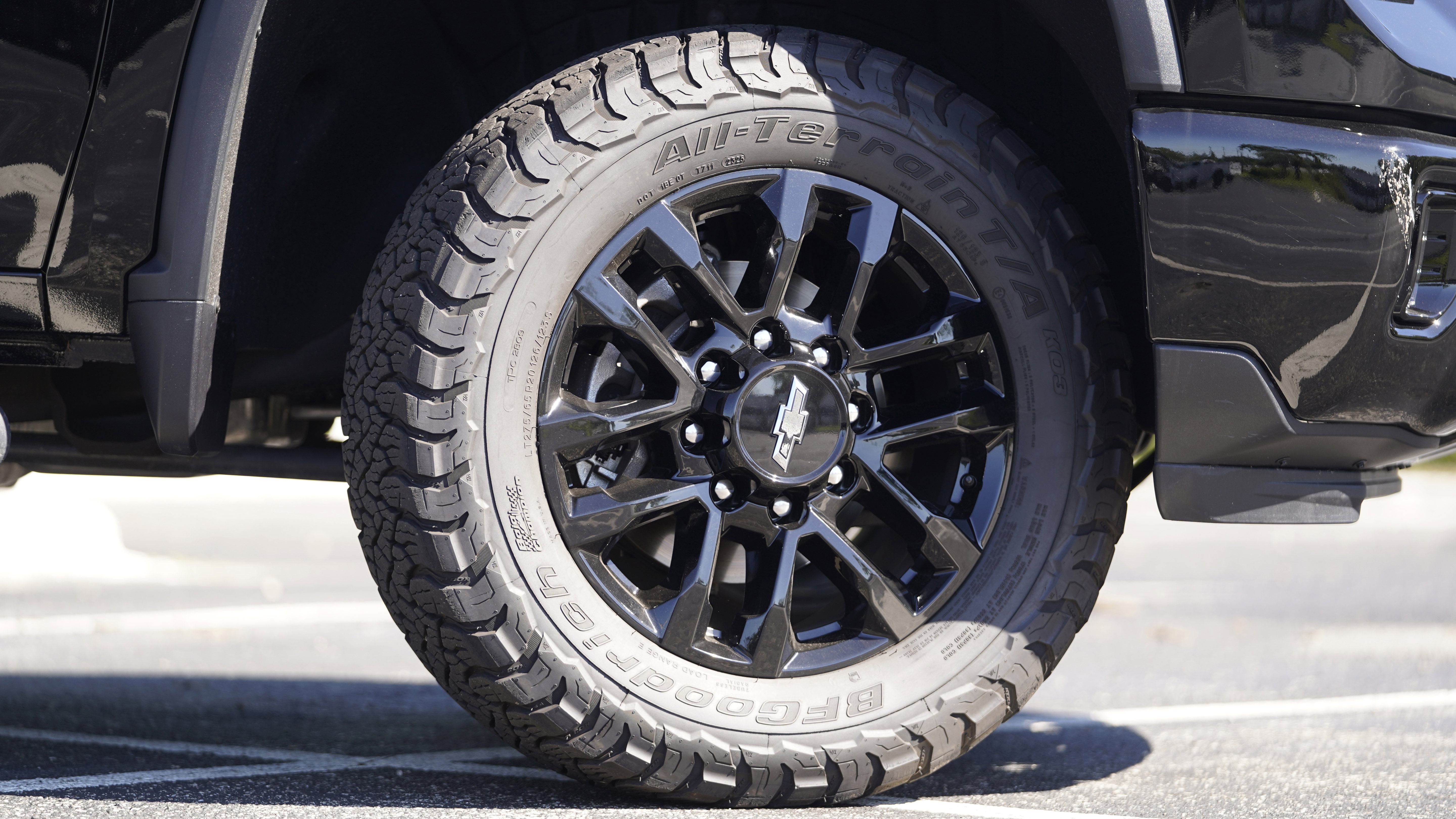 Used 2025 Chevrolet Silverado 2500 LT w/ Trail Boss Package AWD/4WD image 35