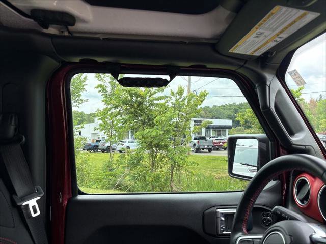Certified 2021 Jeep Wrangler Rubicon AWD/4WD image 15