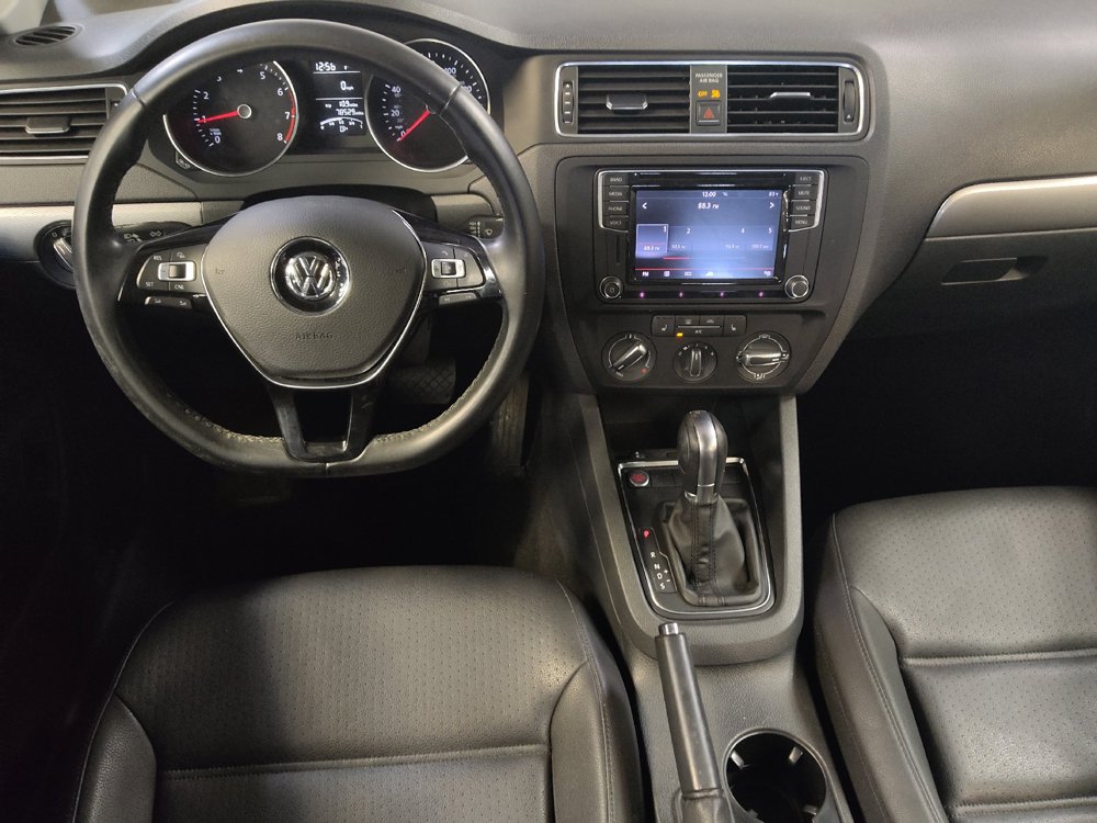 Used 2016 Volkswagen Jetta SE FWD image 22