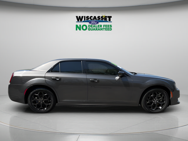 Used 2023 Chrysler 300 Touring L w/ Popular Equipment Group AWD/4WD image 6