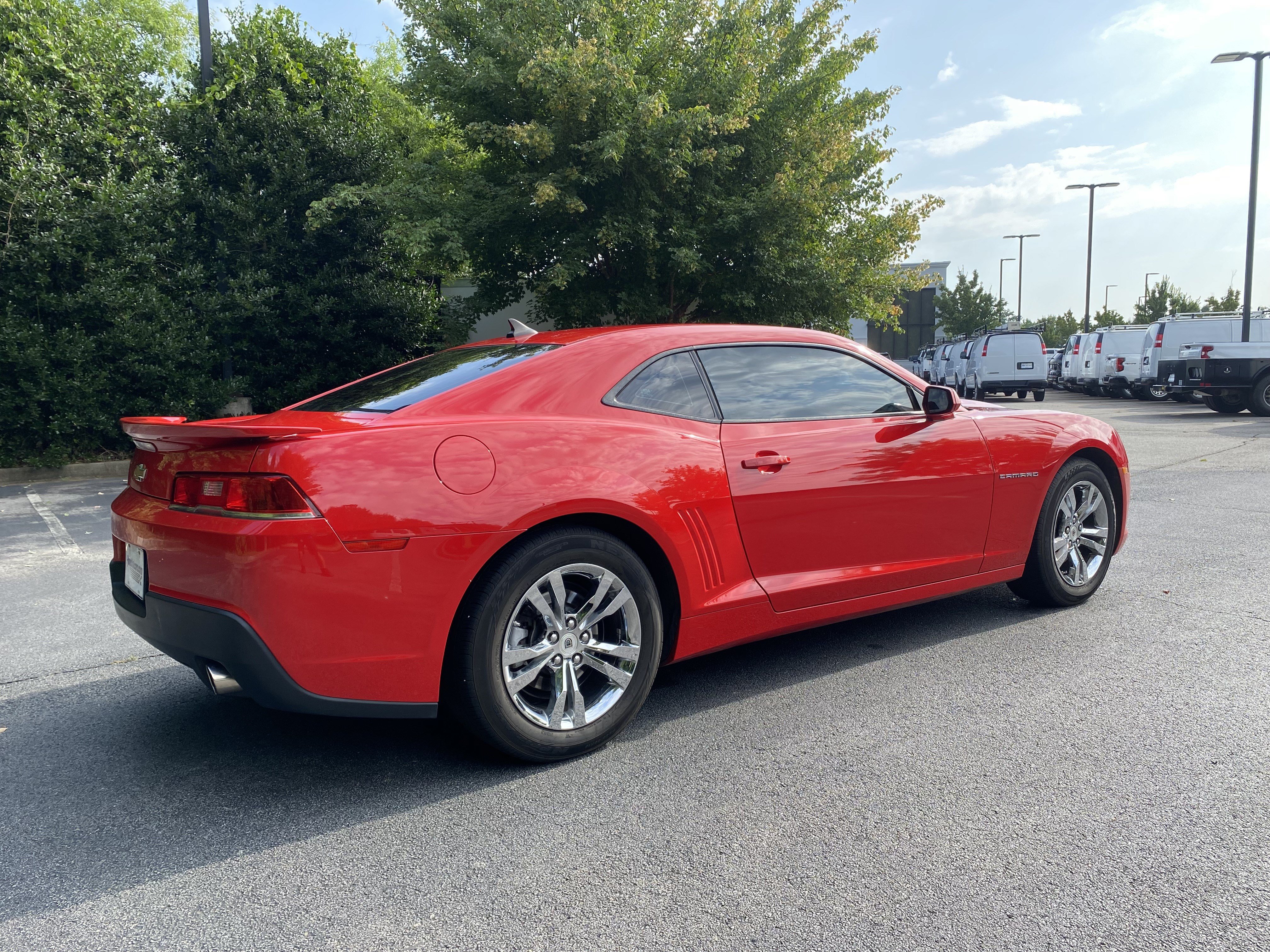 Used 2015 Chevrolet Camaro LS RWD image 9
