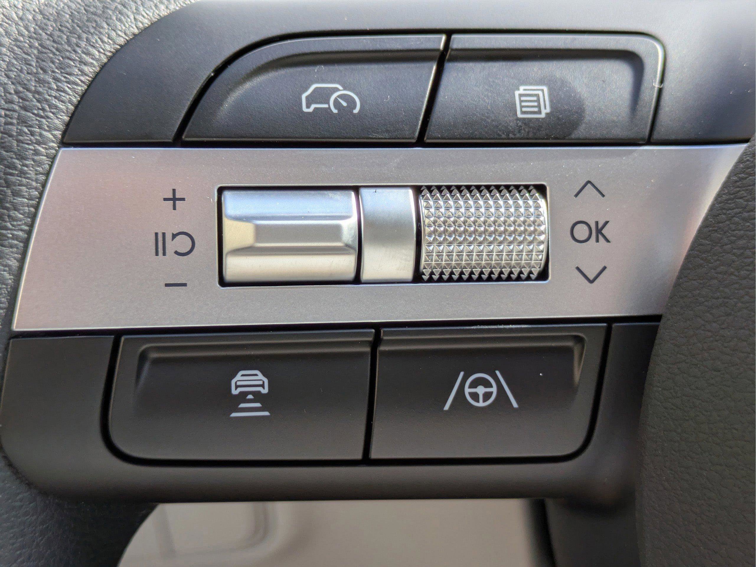 New 2026 Hyundai Tucson SE image 27