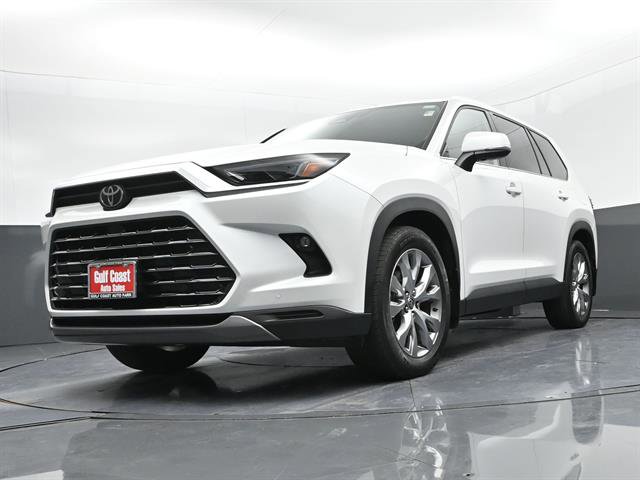 Used 2024 Toyota Grand Highlander Limited image 34