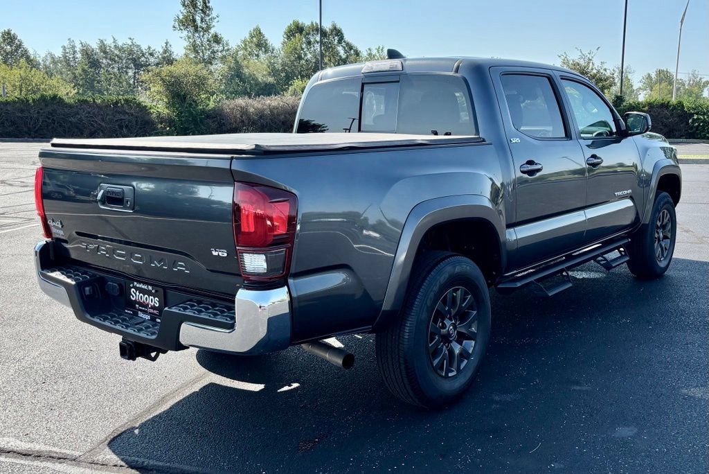 Used 2023 Toyota Tacoma SR5 AWD/4WD image 8