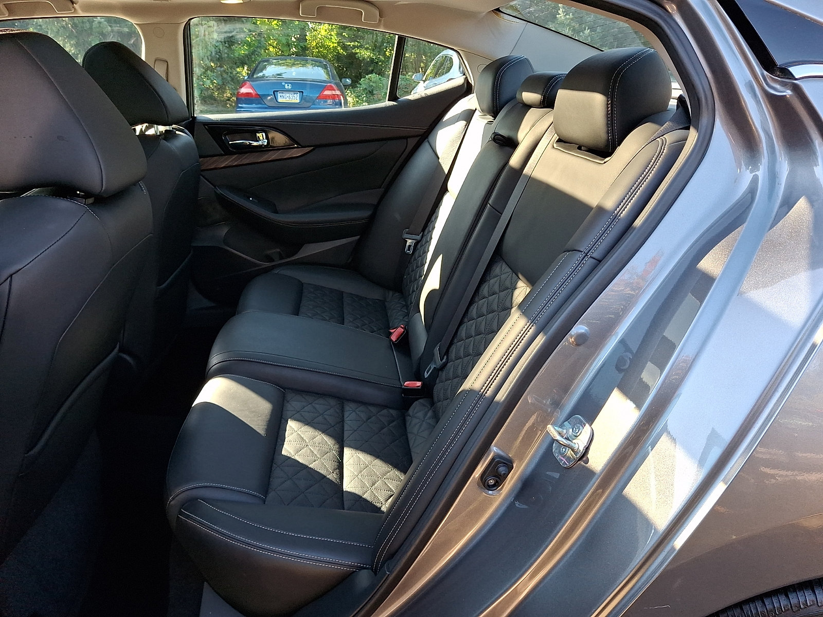 Used 2016 Nissan Maxima Platinum FWD image 10