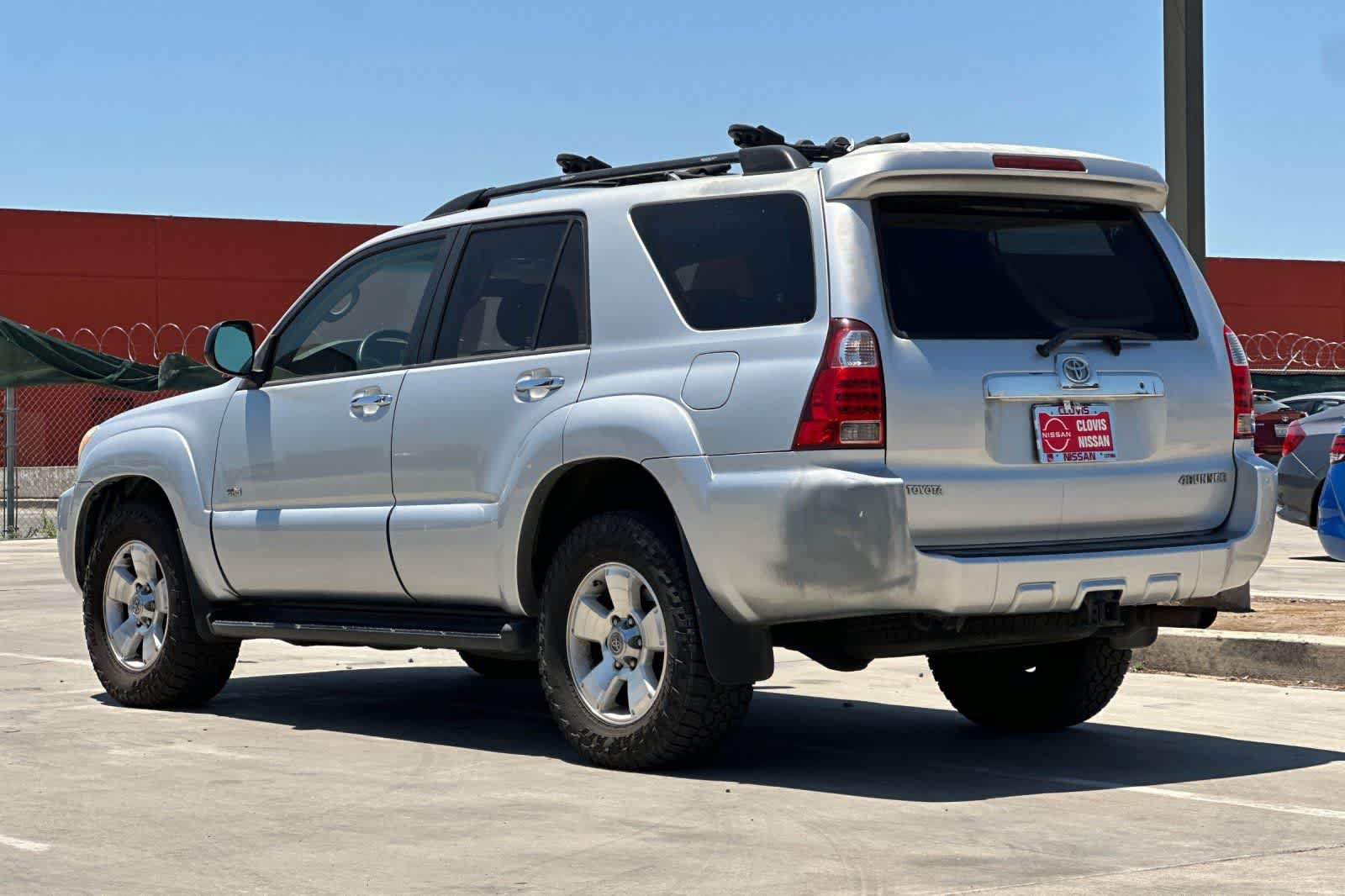 Used 2006 Toyota 4Runner SR5 RWD image 7