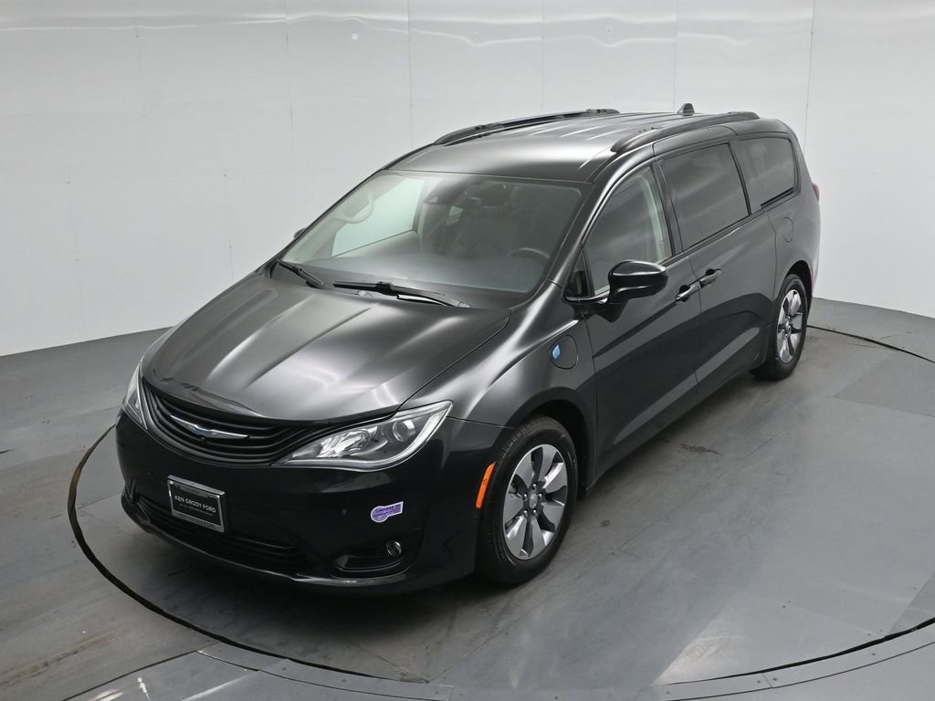 Used 2018 Chrysler Pacifica Limited w/ Advanced Safetytec Group image 37