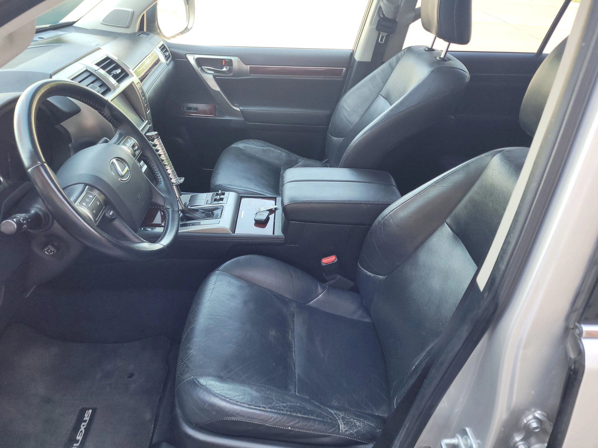 Used 2012 Lexus GX 460 image 5