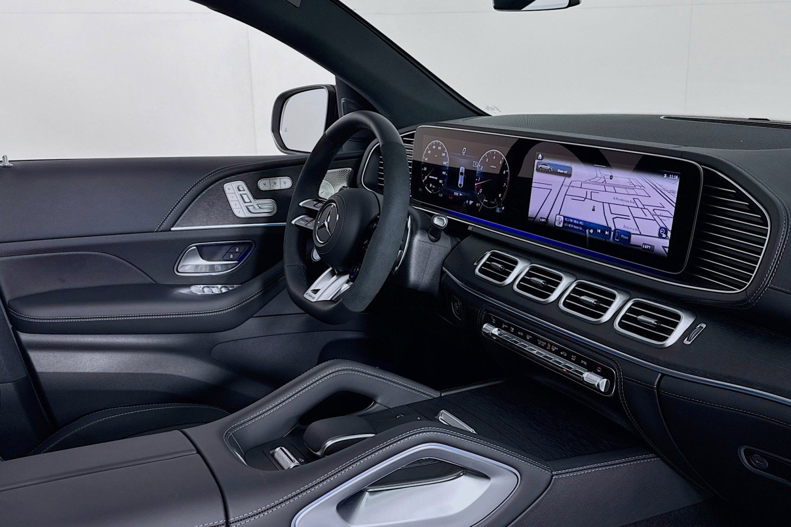 New 2025 Mercedes-Benz GLE 53 AMG 4MATIC Coupe image 18