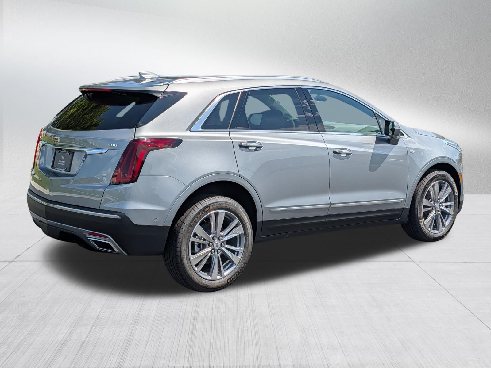 New 2026 Cadillac XT5 Premium Luxury w/ Driver Assist Package AWD/4WD image 6