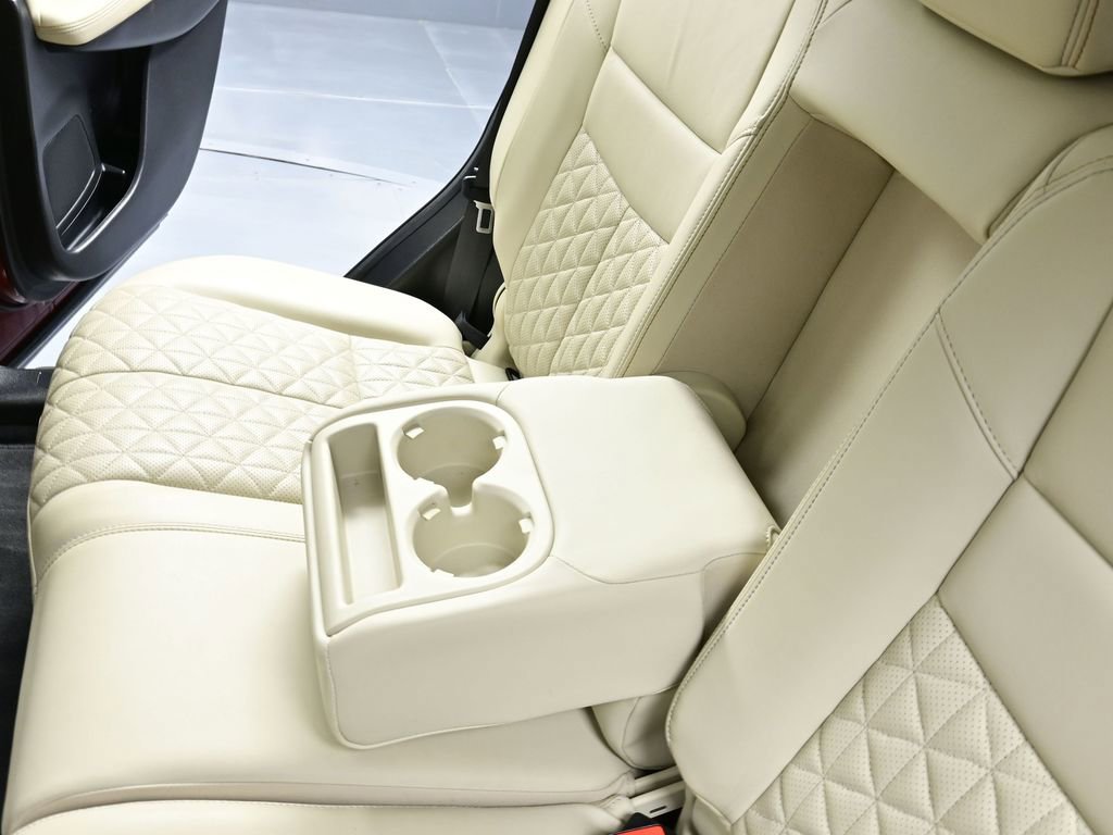 Used 2021 Nissan Murano Platinum w/ Cargo Package image 19