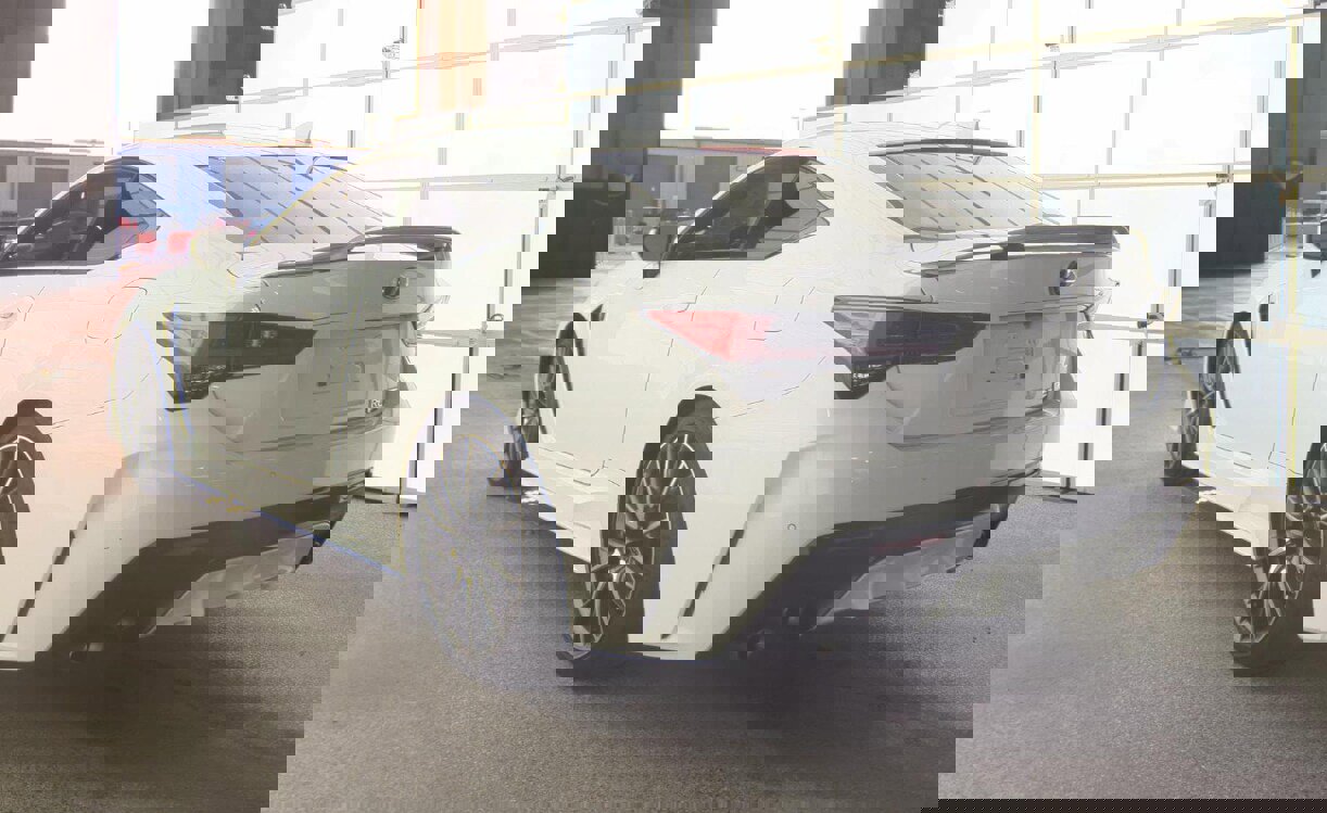 Used 2022 Lexus RC F w/ Premium Package image 9