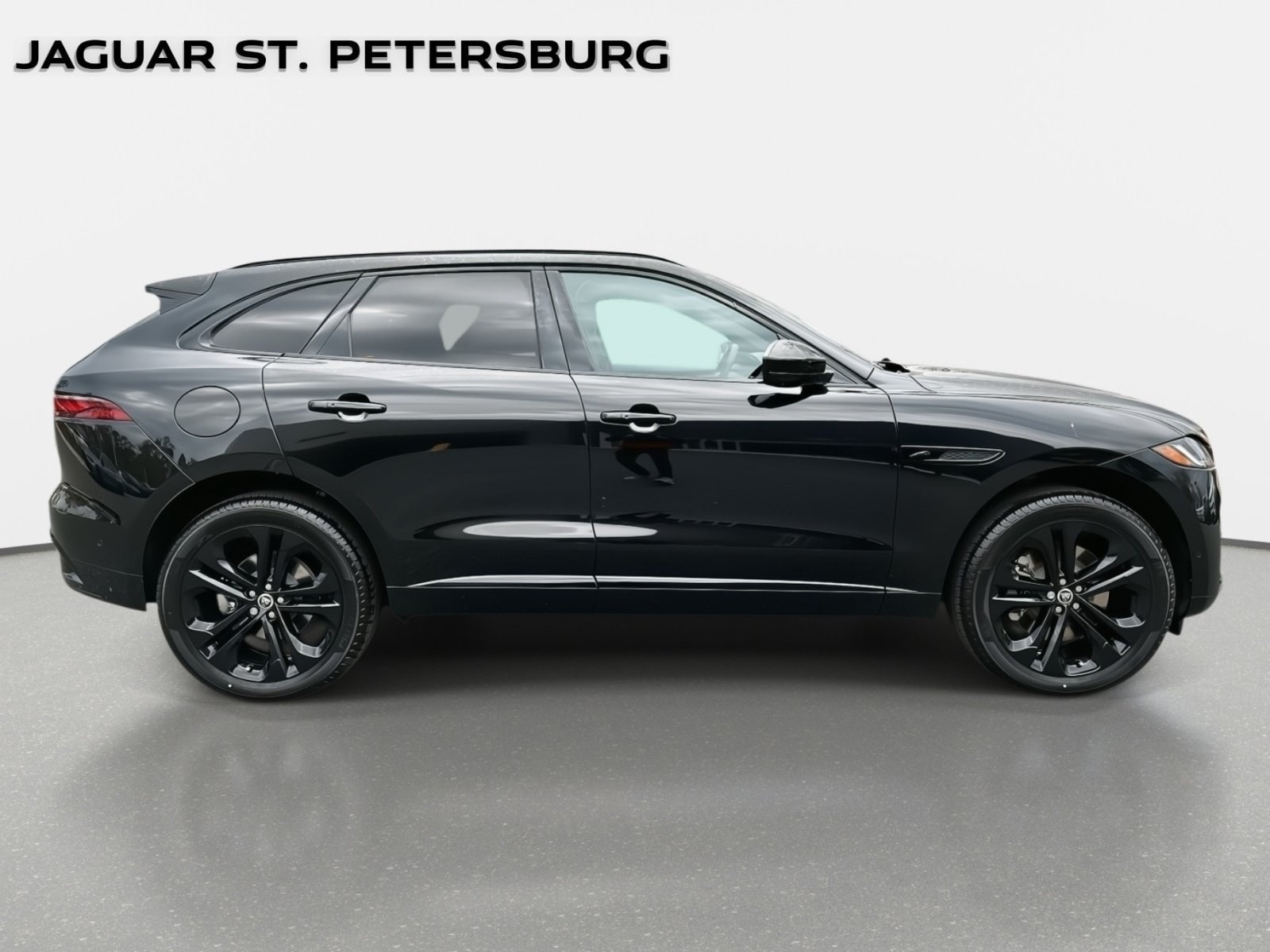 Used 2026 Jaguar F-PACE R-Dynamic S AWD/4WD image 5