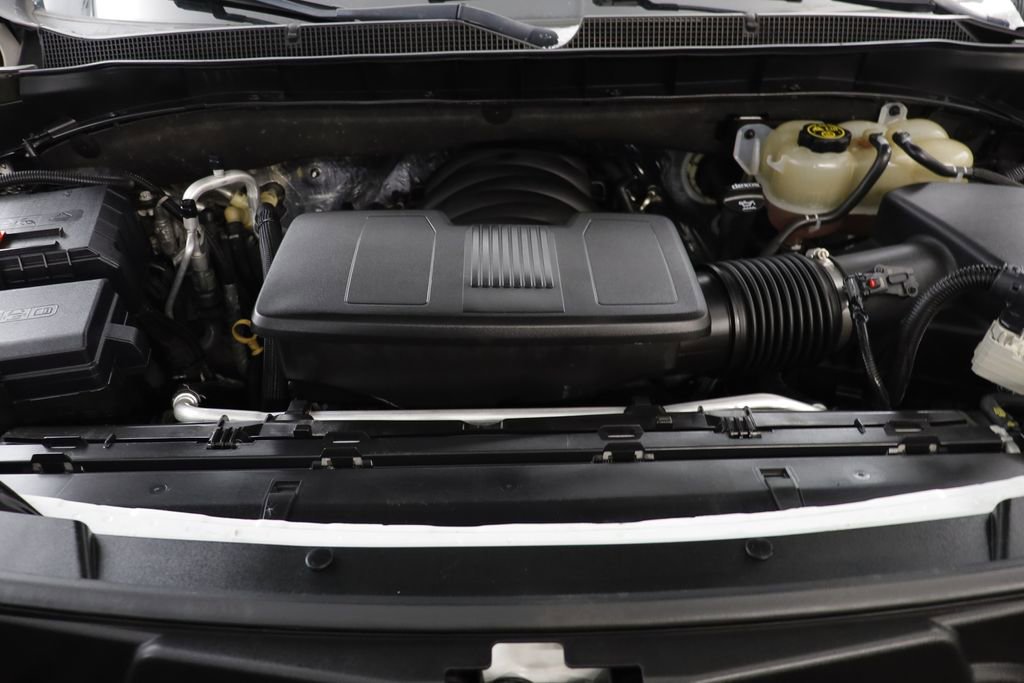 Used 2021 Chevrolet Tahoe RST w/ Luxury Package image 23
