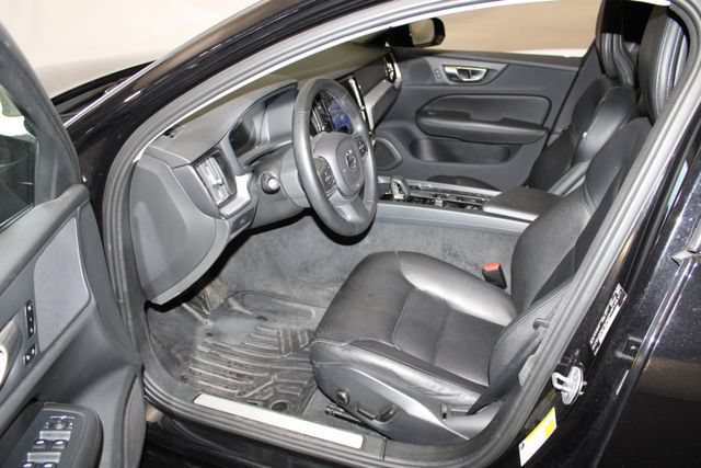 Used 2024 Volvo S60 B5 Core AWD/4WD image 7