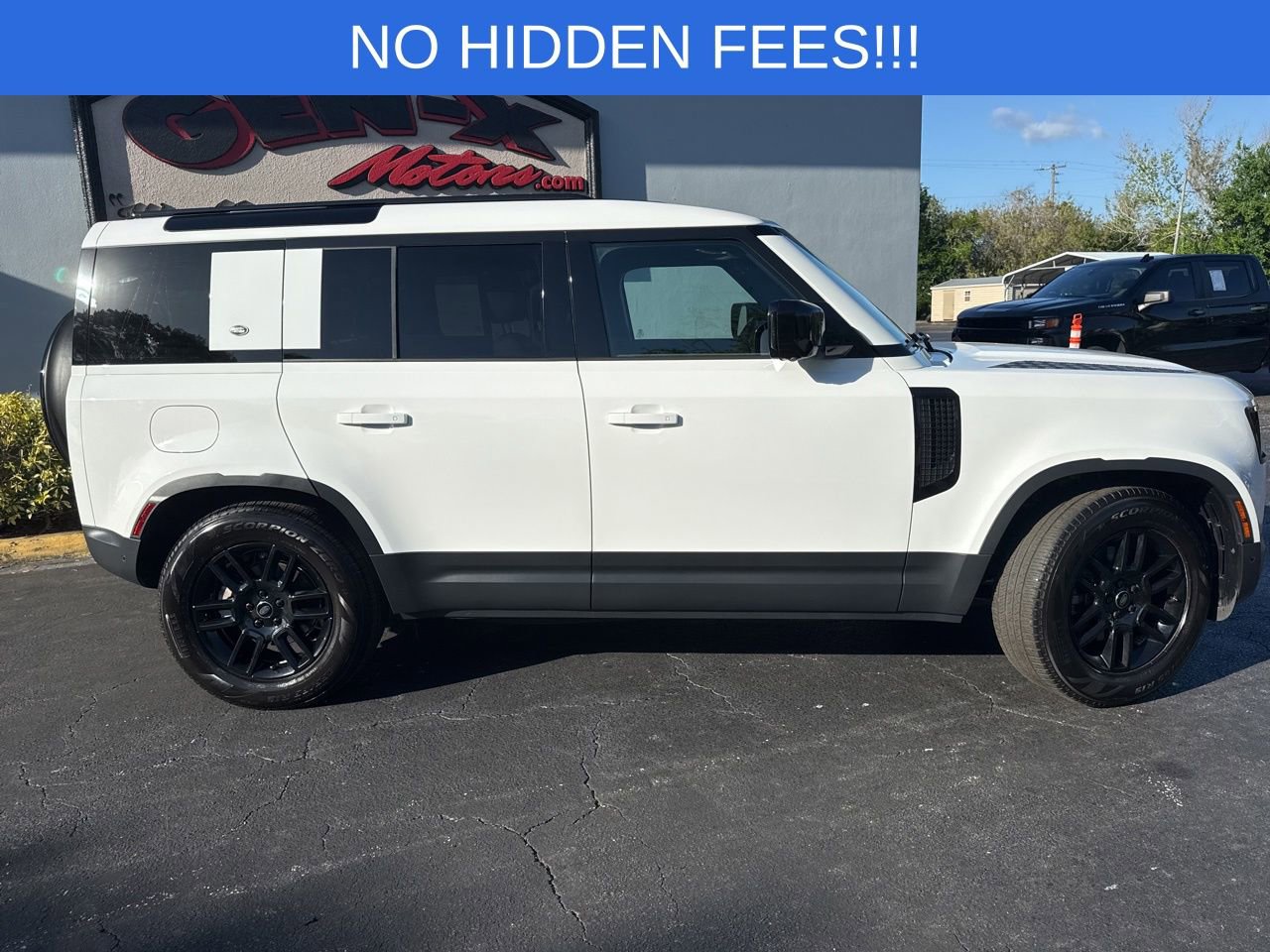 Used 2023 Land Rover Defender 110 S image 7