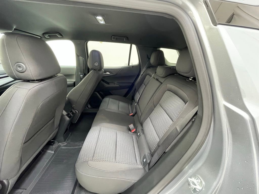 New 2026 Chevrolet Equinox LT FWD image 10