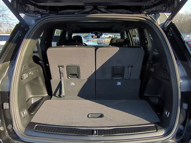 New 2025 Jeep Grand Cherokee L Limited w/ Luxury Tech Group II AWD/4WD image 38