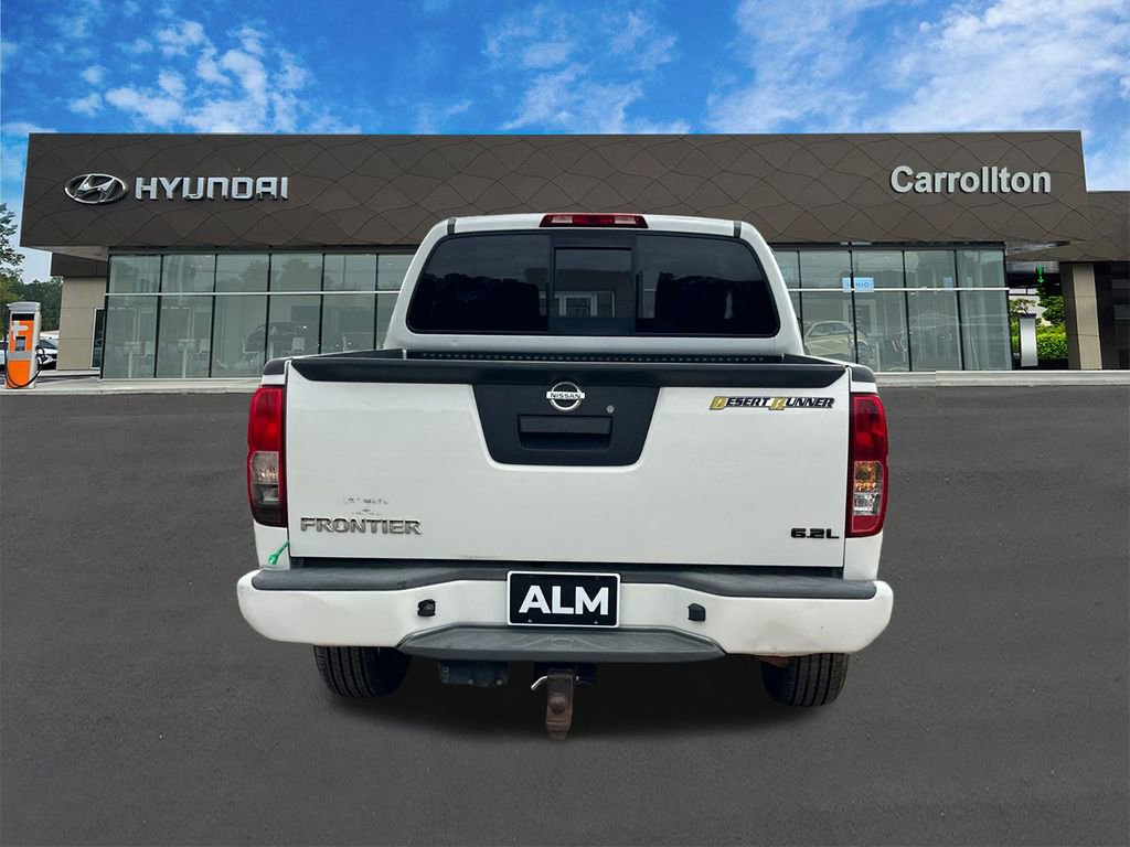 Used 2015 Nissan Frontier Desert Runner image 6