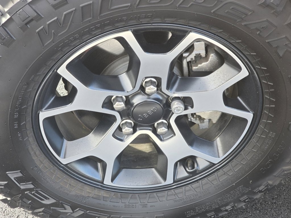 Used 2019 Jeep Wrangler Unlimited Rubicon image 31