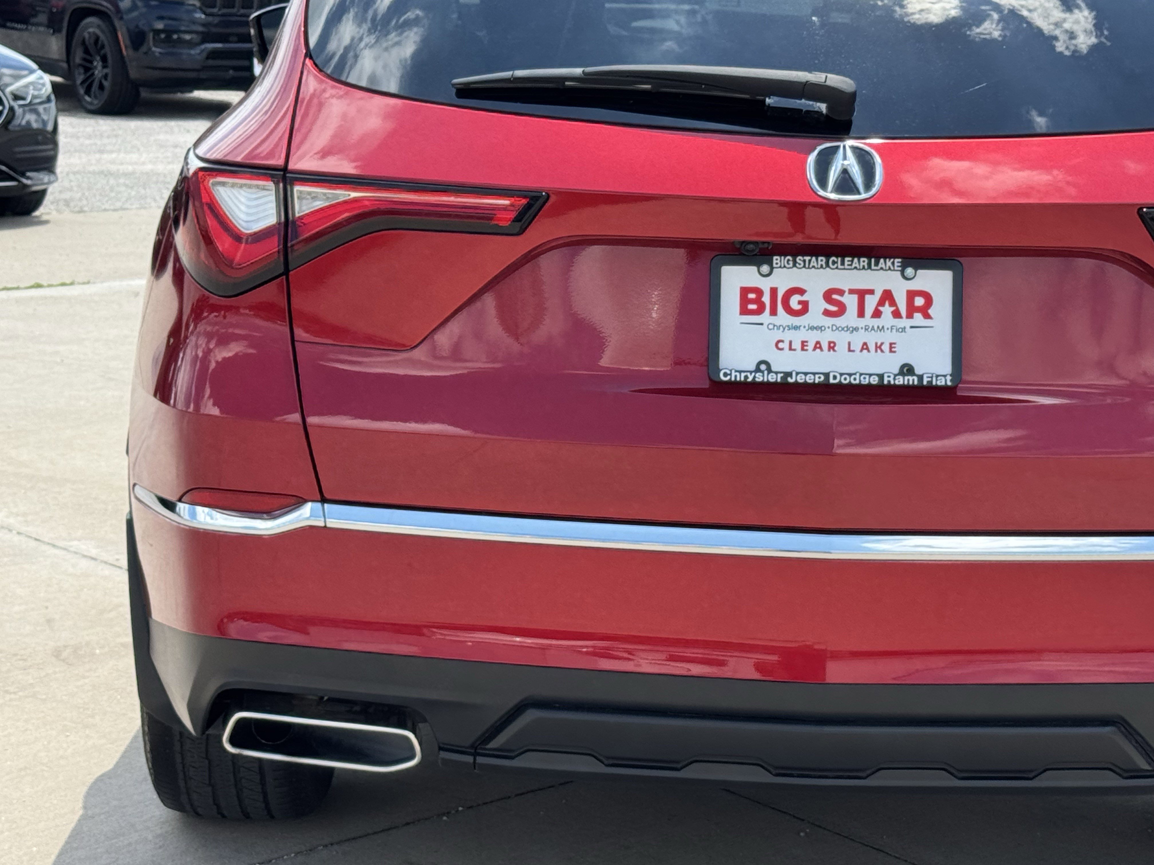 Used 2023 Acura MDX FWD image 11