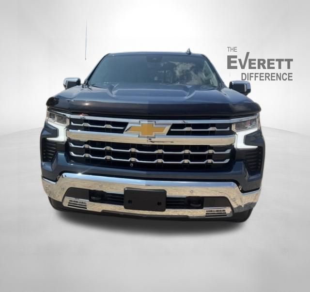 Used 2024 Chevrolet Silverado 1500 LTZ w/ Technology Package AWD/4WD image 2