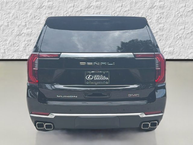 Used 2026 GMC Yukon Denali w/ Sun & Power Step Package RWD image 4