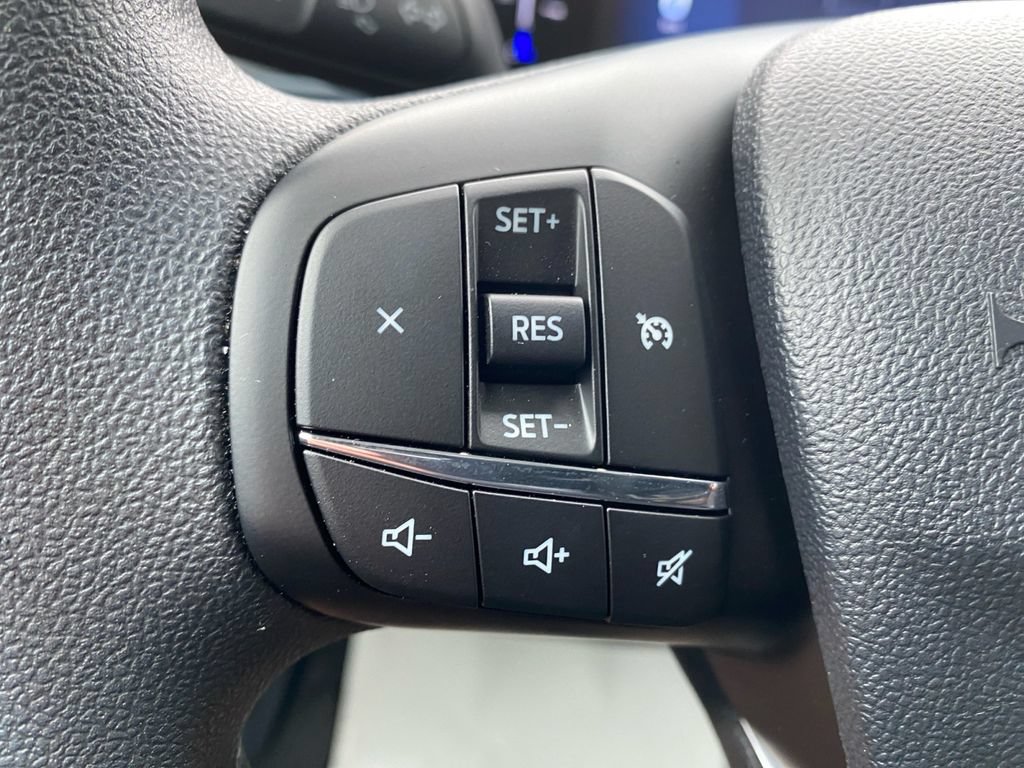 Certified 2026 Ford Maverick XL AWD/4WD image 36