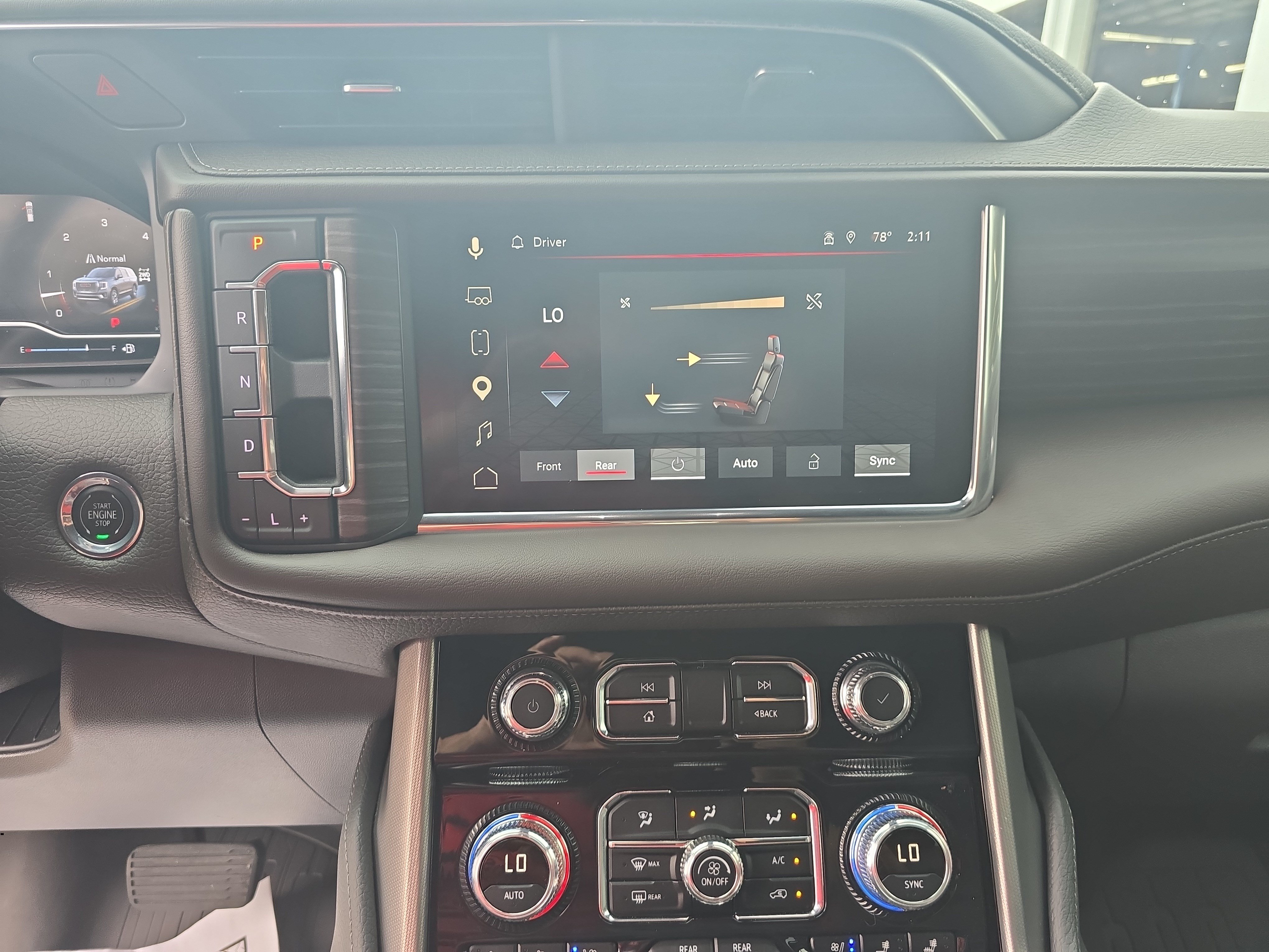 Used 2023 GMC Yukon Denali AWD/4WD image 23