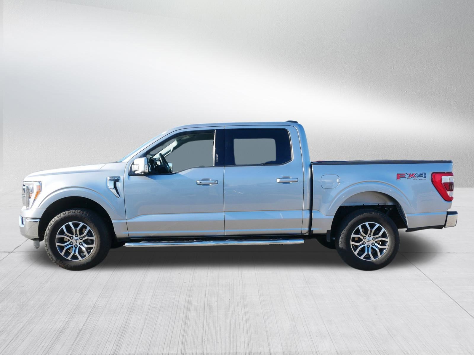 Used 2022 Ford F150 Lariat w/ Equipment Group 501A Mid image 4