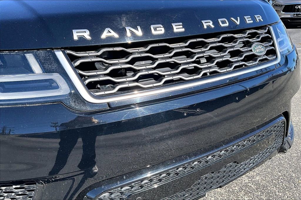 Used 2018 Land Rover Range Rover Sport HSE image 39