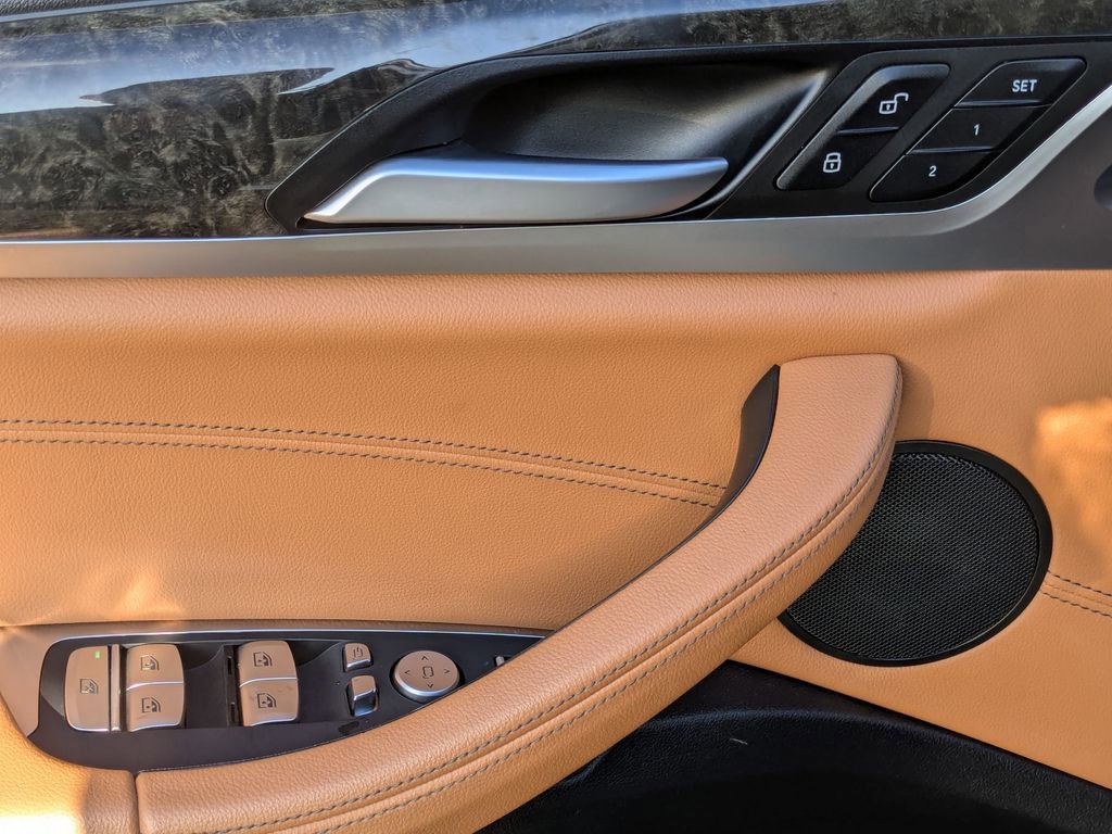 Used 2020 BMW X3 xDrive30e w/ Executive Package image 12