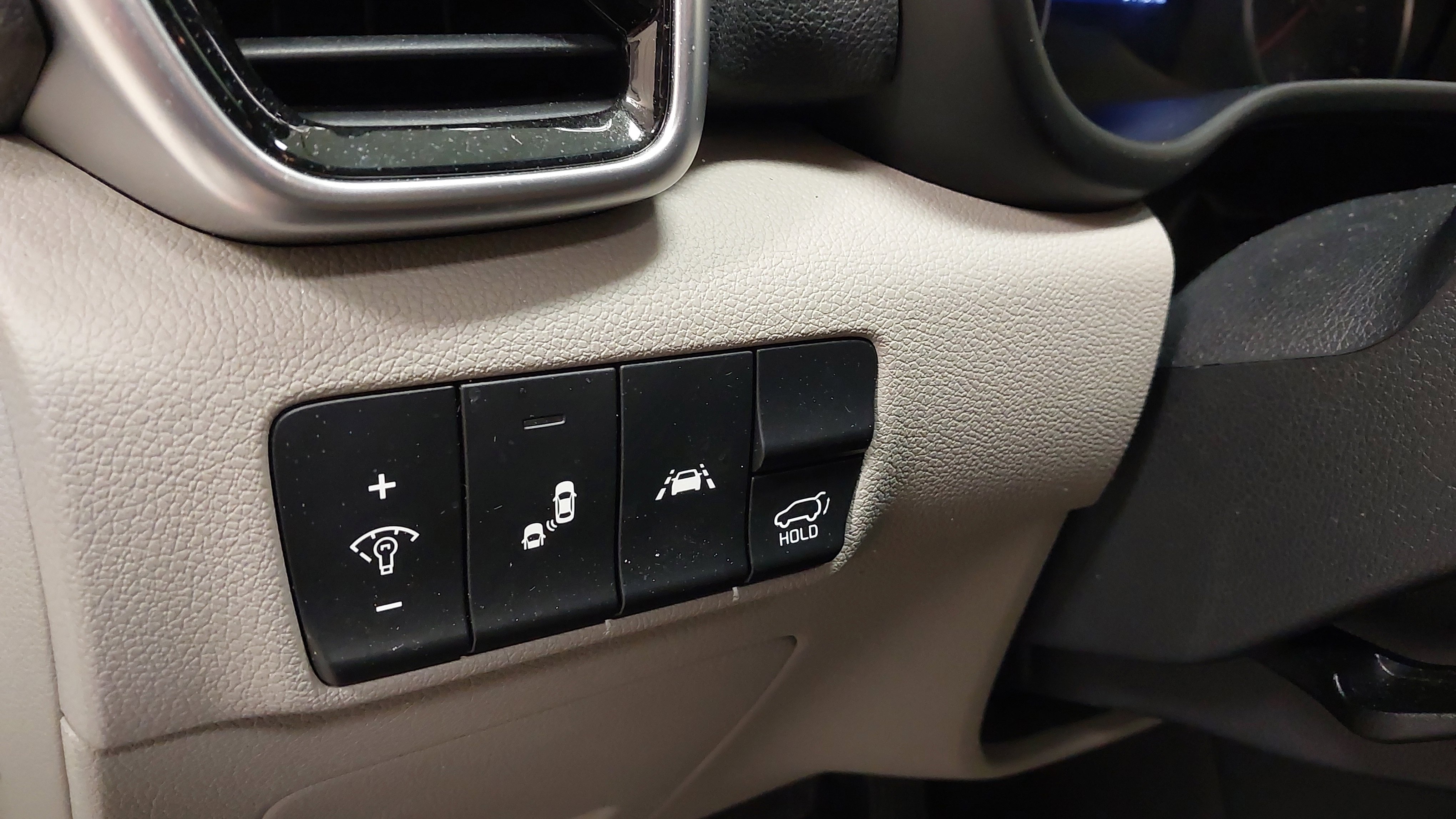 Used 2020 Kia Sportage EX image 23