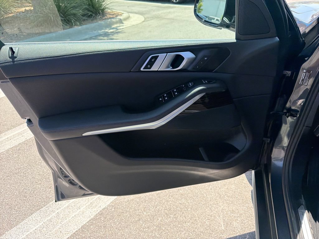 Used 2019 BMW X5 xDrive40i AWD/4WD image 20