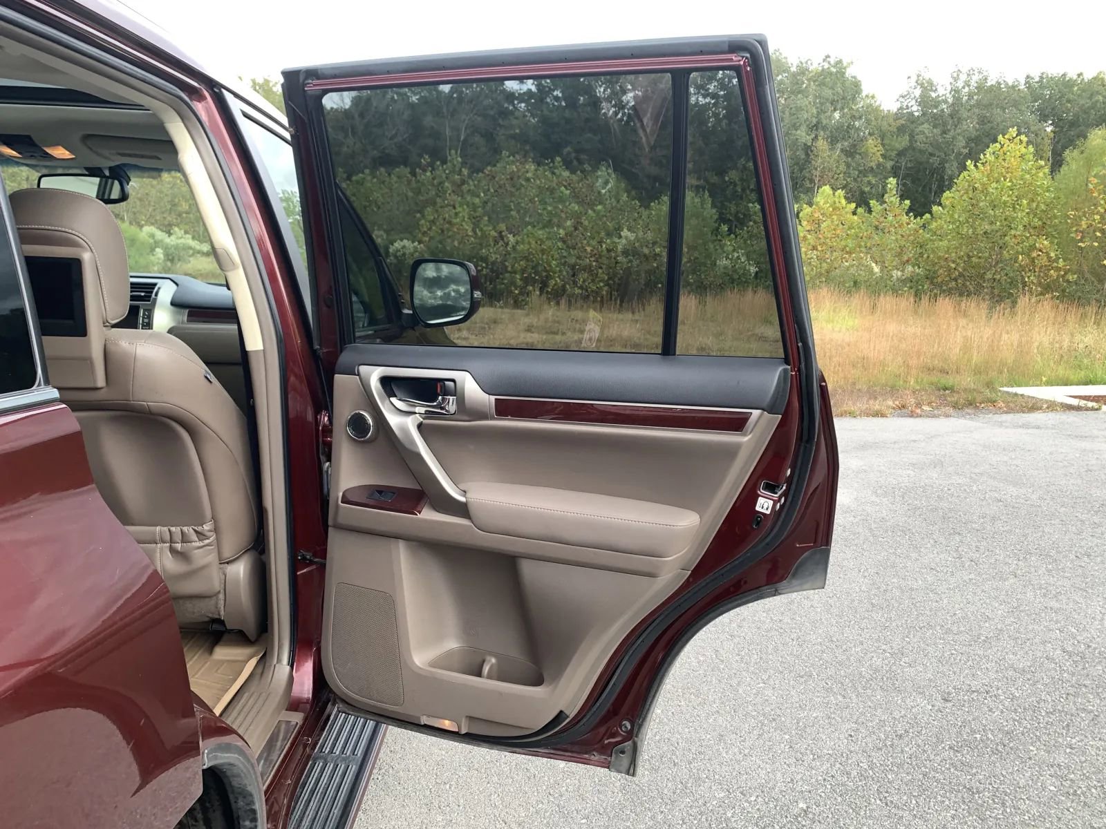 Used 2014 Lexus GX 460 Luxury image 24