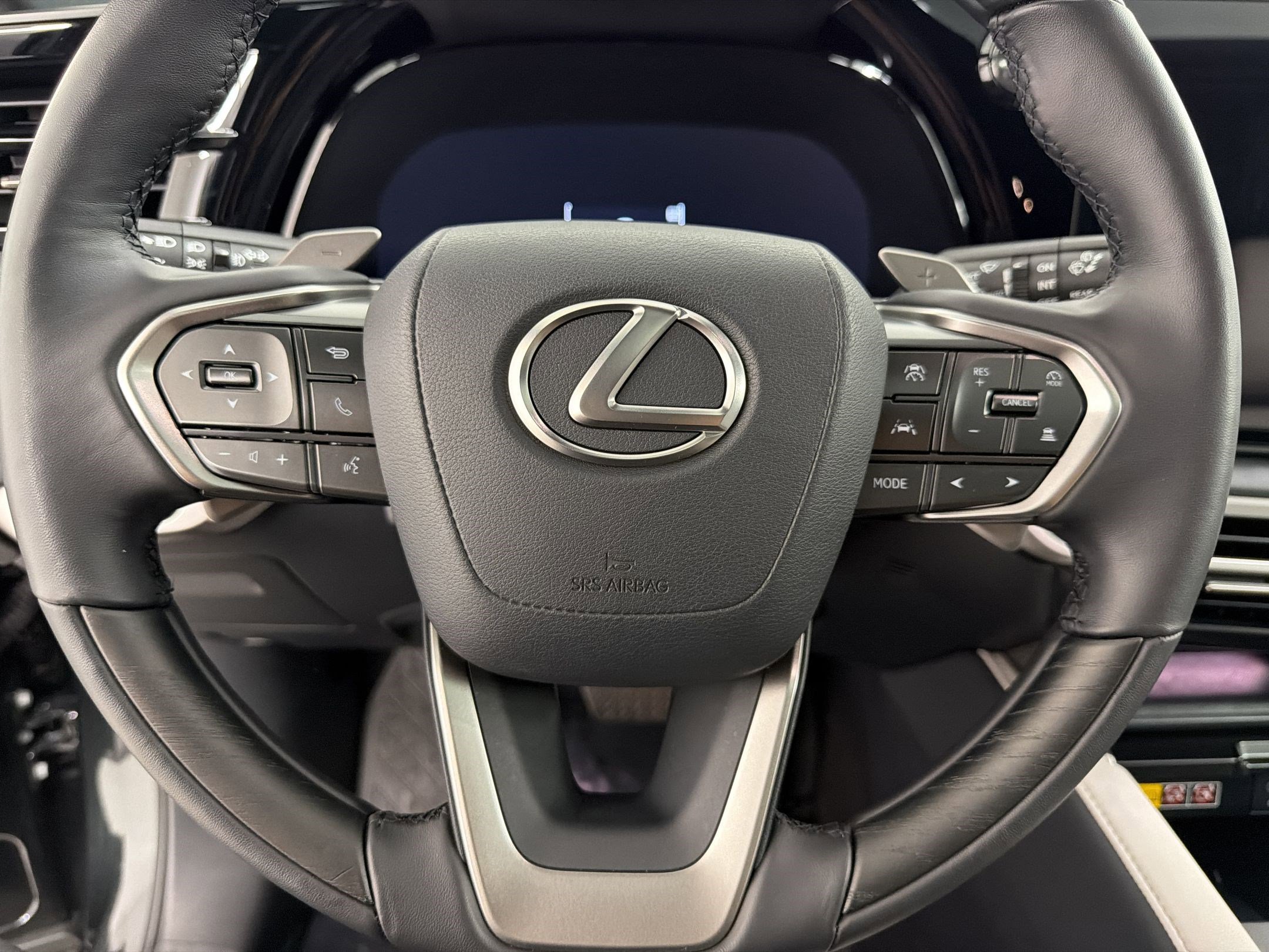 Certified 2025 Lexus RX 350 Premium Plus w/ Accessory Package (Z1) FWD image 18