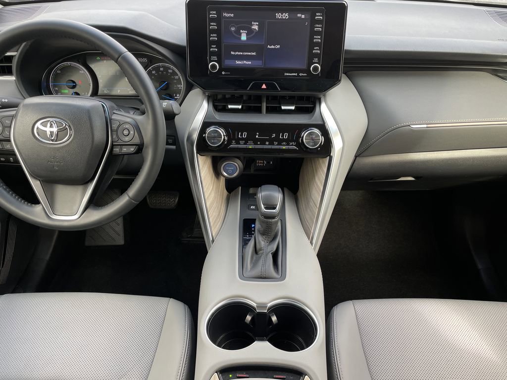 Used 2021 Toyota Venza XLE w/ Softex Package image 15