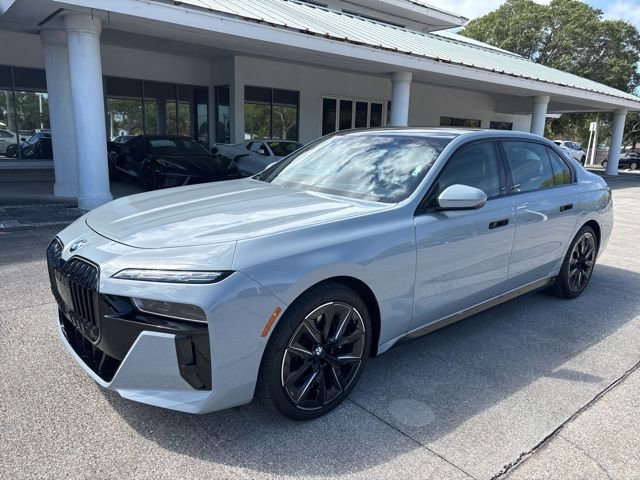 Used 2025 BMW 760i xDrive w/ Executive Package AWD/4WD image 1